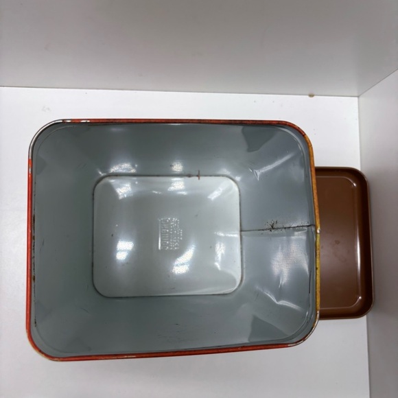 Cheinco 1979 flour canister Flour Mill Bakery, Hansen’s grocery store - Picture 5 of 12